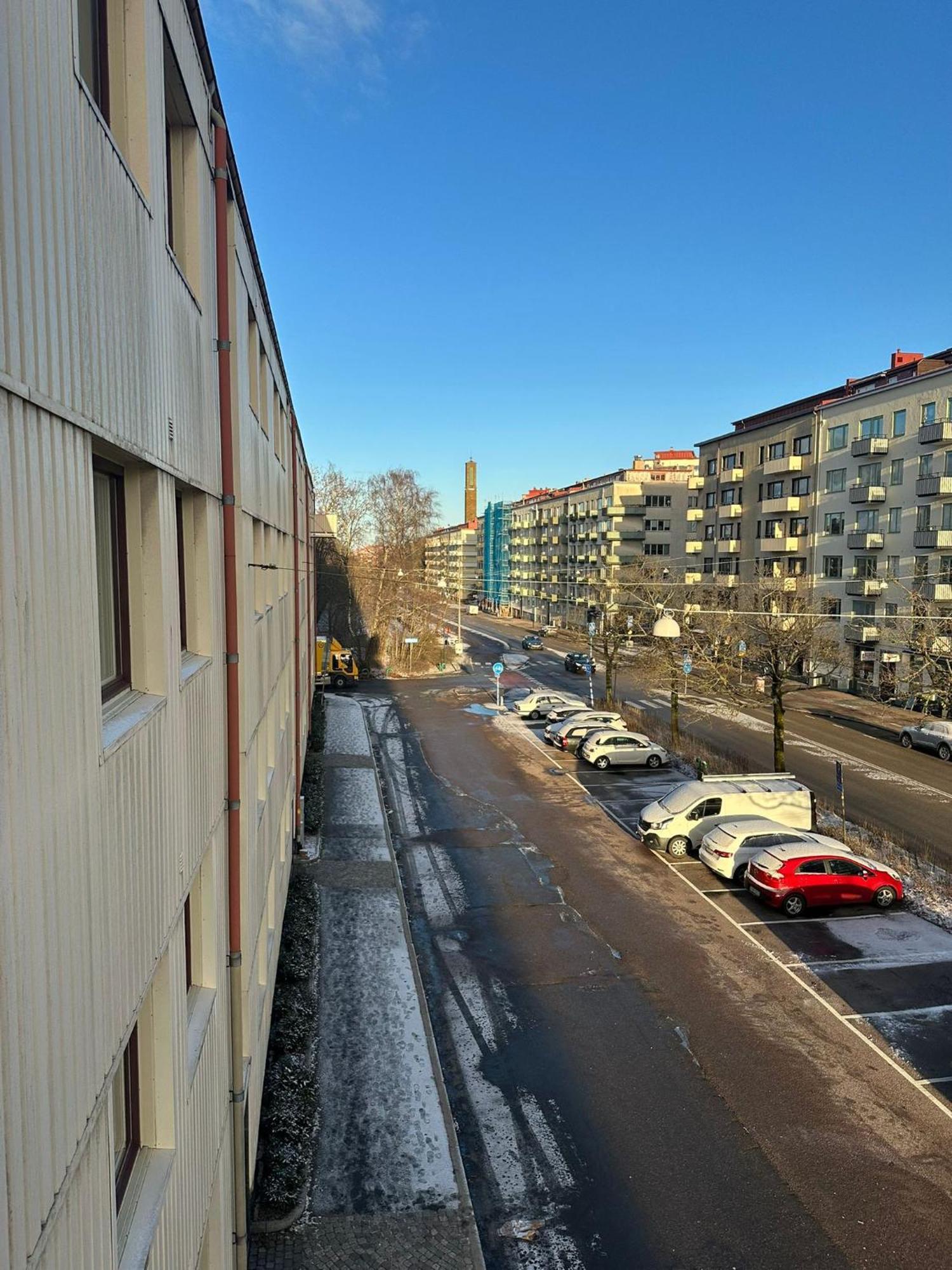 Modern Central Gothenburg Apartment With Balconies And Full Kitchen For Up To 5 Guests Zewnętrze zdjęcie